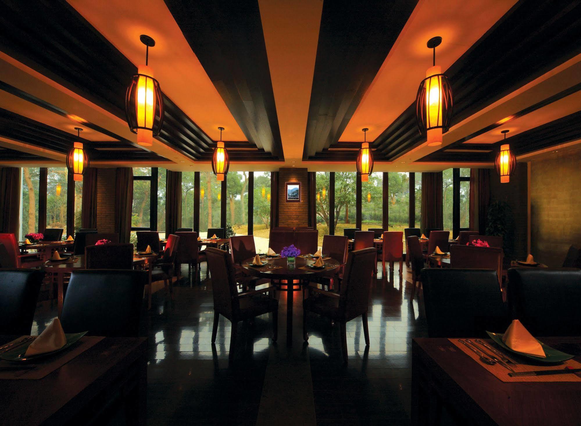 Landison Longjing Resort Hangzhou Restoran foto